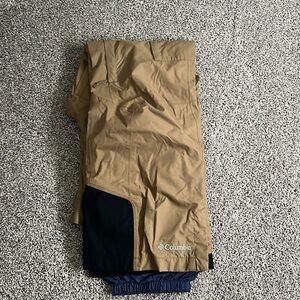 Men’s Columnbia Ski Pants size medium